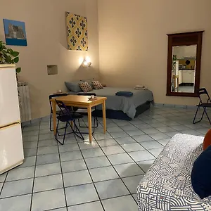 Casa Del Monte , Nápoles Italia